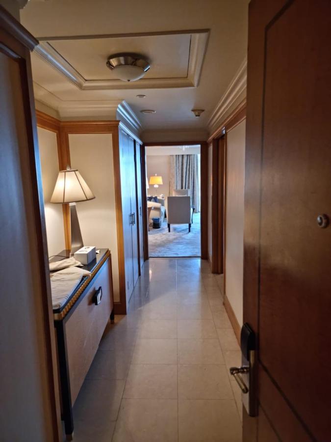 Chez Haytham At Four Seasons Nile Plaza Residential Suite Kairo Exterior foto